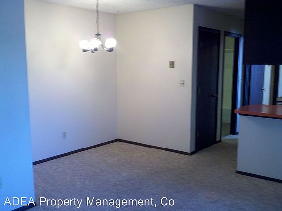 3rd image of 815 SW Higgins Ave APT 5B