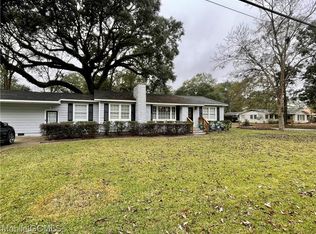 925 Cleveland Rd, Saraland, AL 36571