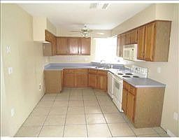 4th image of 4185 Bergamont Ct