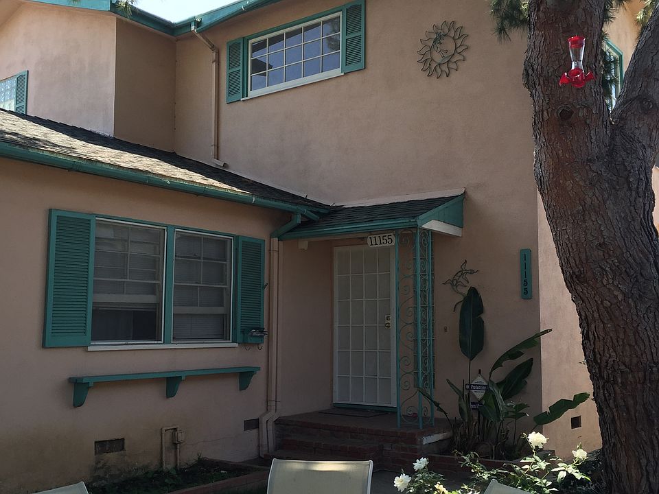 Front Yard and Entrance