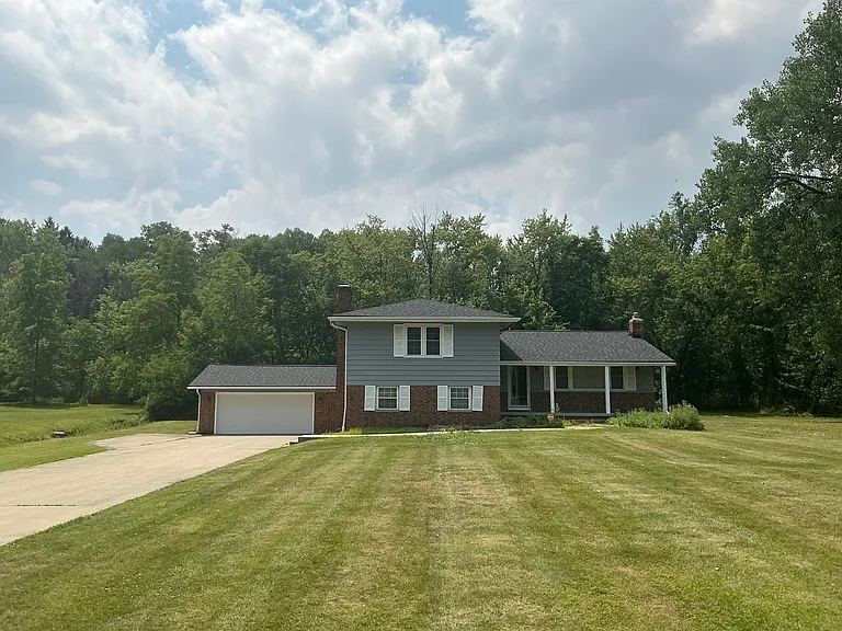 3732 Maplecrest Ave — Photo 6