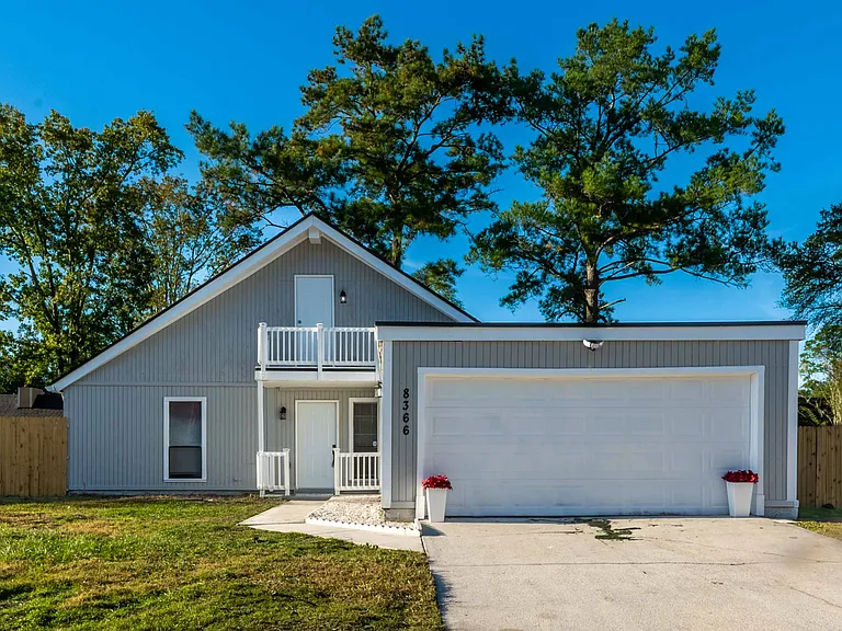 8366 Coralberry Ln — Photo 20