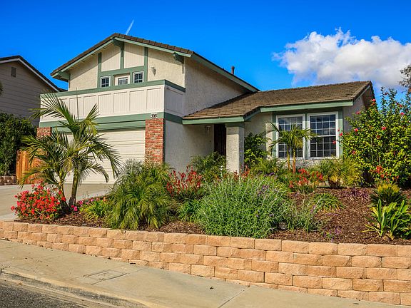 2nd image of 3915 Calle Valle Vis