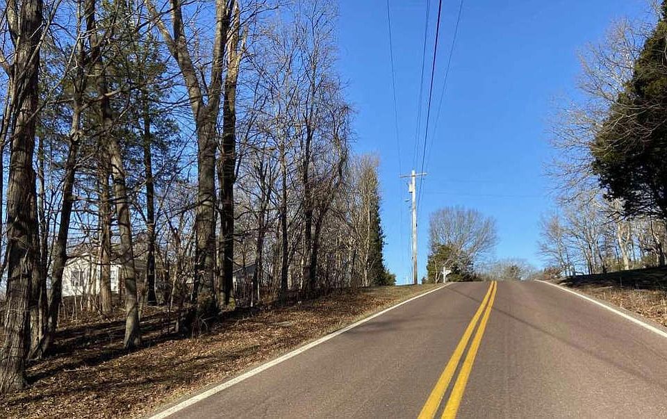 2nd image of 8762 State Route C