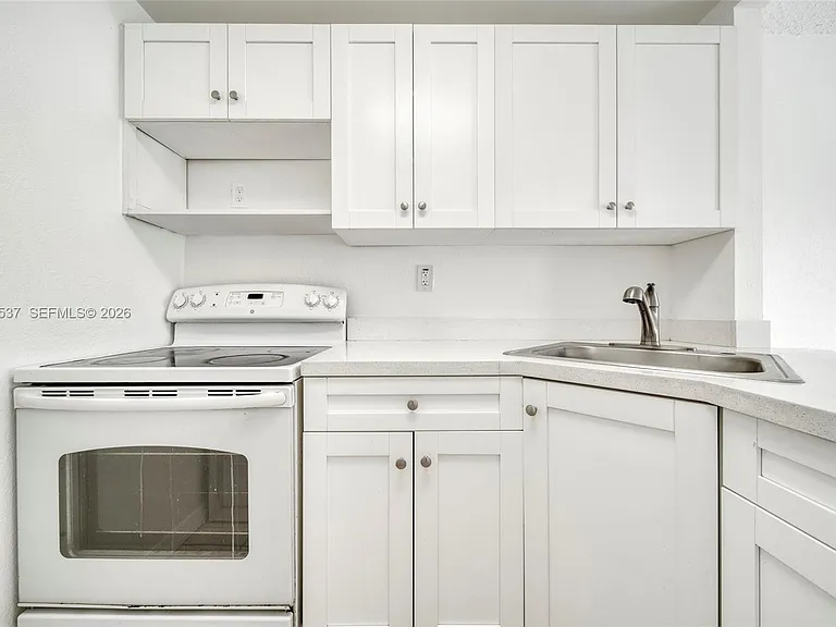 801 NW 47th Ave #515W — Photo 4