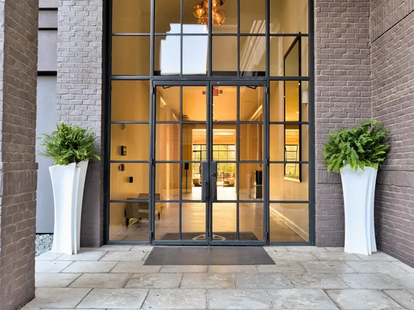 717 Riverside Dr #603, Memphis, TN 38103