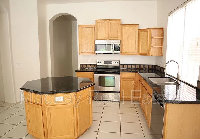 3820 S Barberry Pl — Photo 6