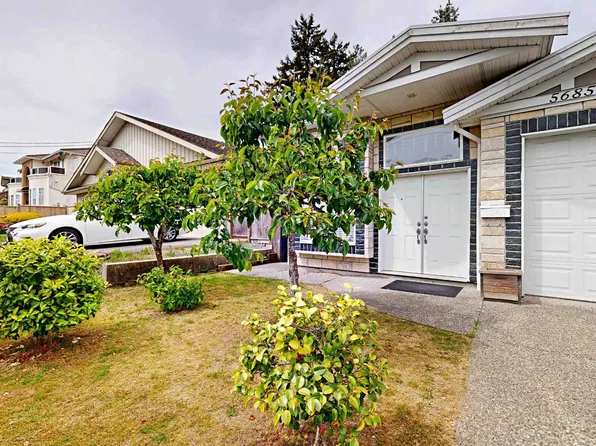 5685 Neville St, Burnaby, BC V5J 2J1