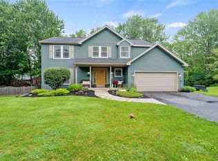 109 Bent Tree Ln, Baldwinsville, NY 13027