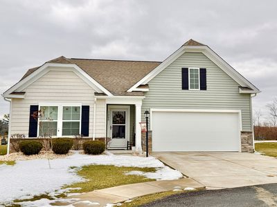 1008 Colonial Dr, Uniontown, PA, 15401