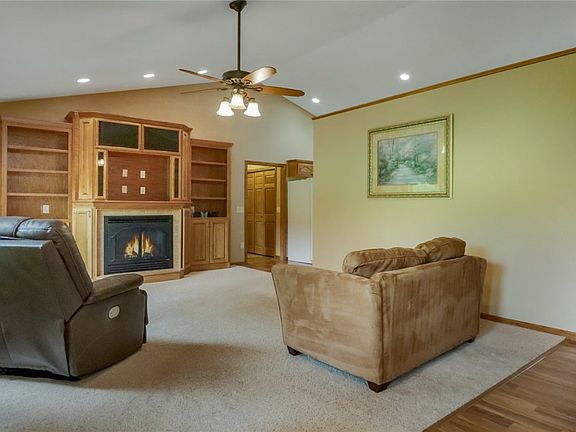 4th image of 9460 S Hillview Road