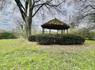 407 Sharondale Dr, Columbia, TN 38401