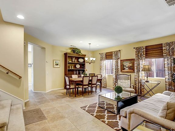 4th image of 1424 Gorgen Ln