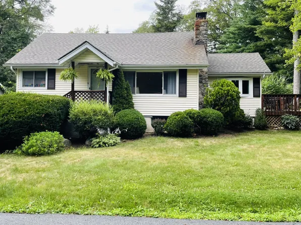 202 Wabasso Rd, Highland Lakes, NJ 07422