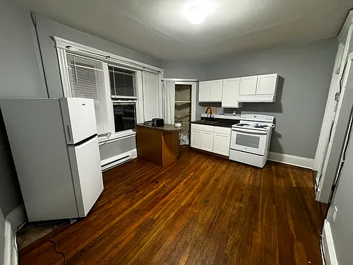 881 Huntington Ave #7 Photo 1