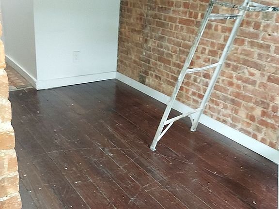 3rd image of 203 Grand St APT 12