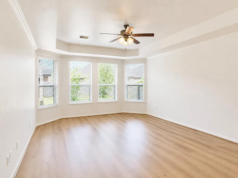 3303 Belmont River Ln — Photo 18