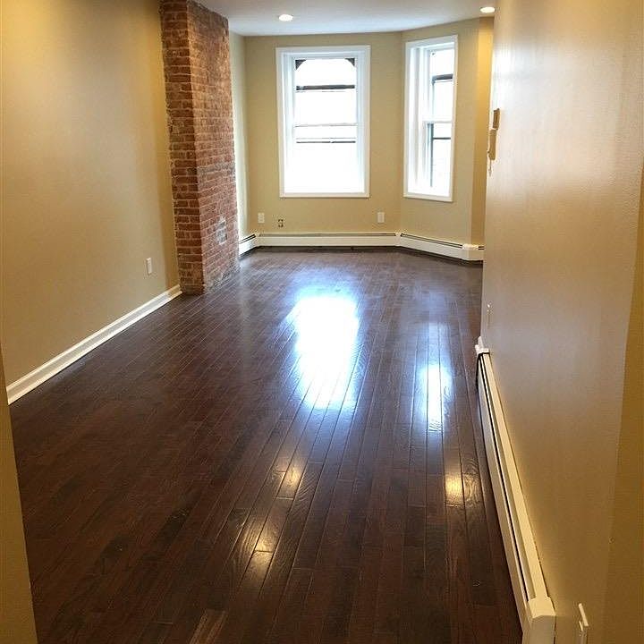 1st image of 3027 Kennedy Blvd #35