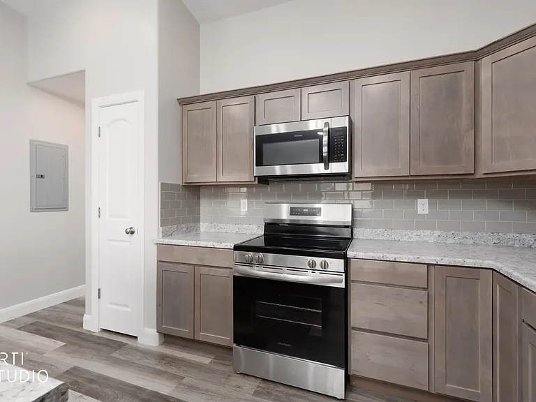 100 E First South St #104 — Photo 6