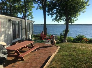 109 Beach Rd, Riverside, RI 02915