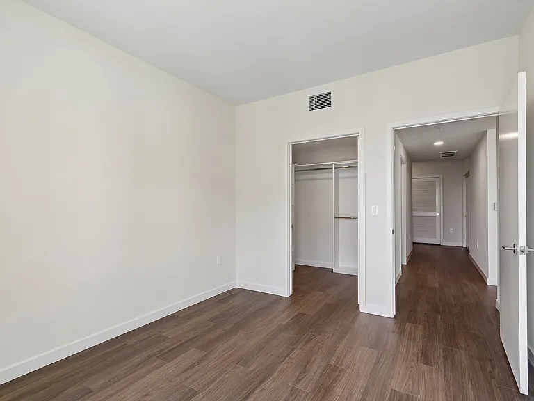 Maru Apartments — Photo 92