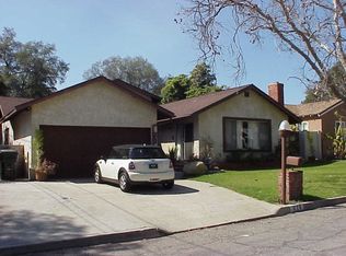 826 Roger Rd, Santa Paula, CA 93060