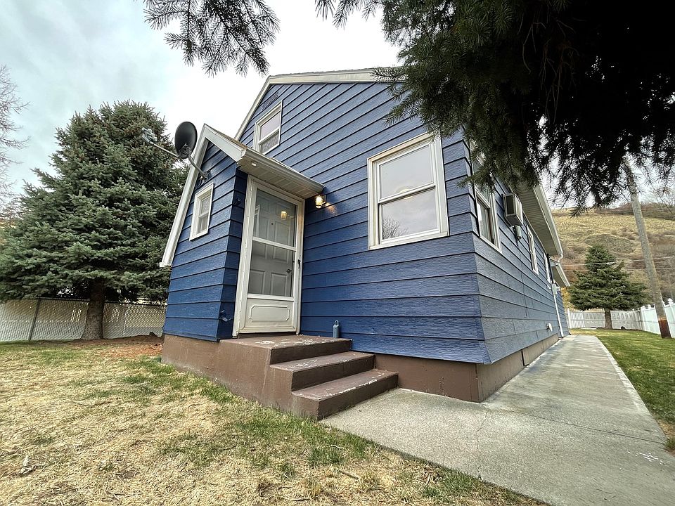 1st image of 1416 N Parkview Dr