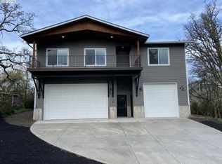 33686 Seavey Loop Rd, Eugene, OR 97405