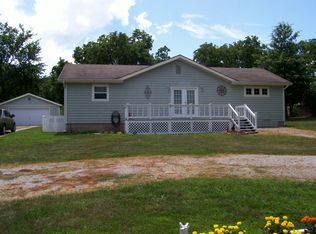 18354 Stirrup Rd, Warsaw, MO 65355