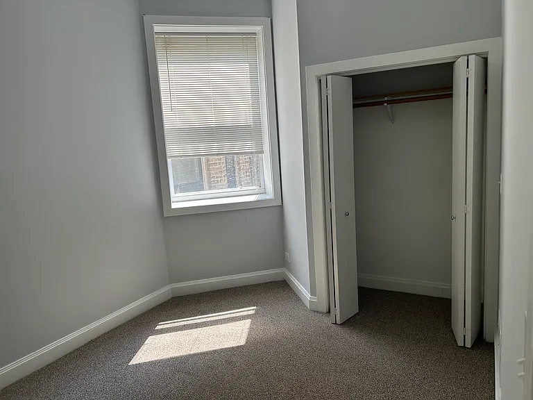 1216 N Lasalle St #2 — Photo 34