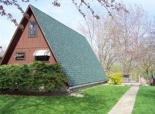 209 Suncoast Dr, North Sioux City, SD 57049