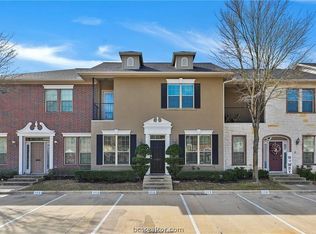 150 Forest Dr, College Station, TX 77840