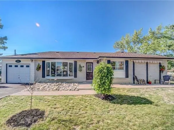 20 Dorward Dr, Toronto, ON M9V 2J6