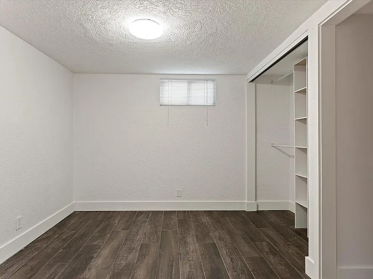 3940 Evelyn Rd — Photo 21
