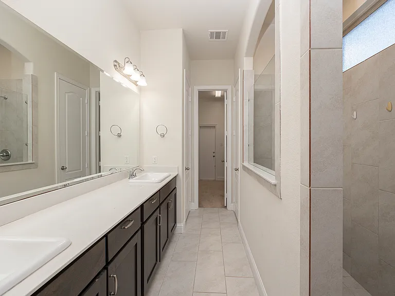 5313 Basham Ln — Photo 22