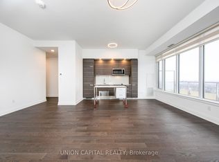 75 Canterbury Pl #Penthouse 206, Toronto, ON M2N 0L2