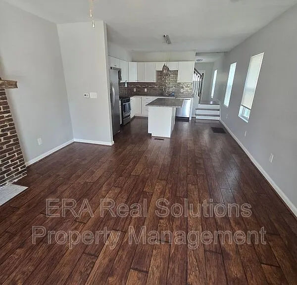 859 Reinhard Ave — Photo 11