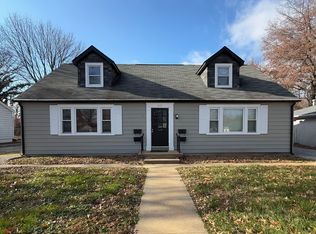 637 N 38th St APT 2, Belleville, IL