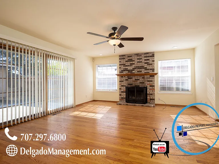 404 Phoenix Cir — Photo 13