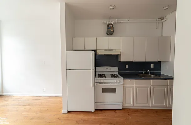 Rented by Brown Harris Stevens | media 12