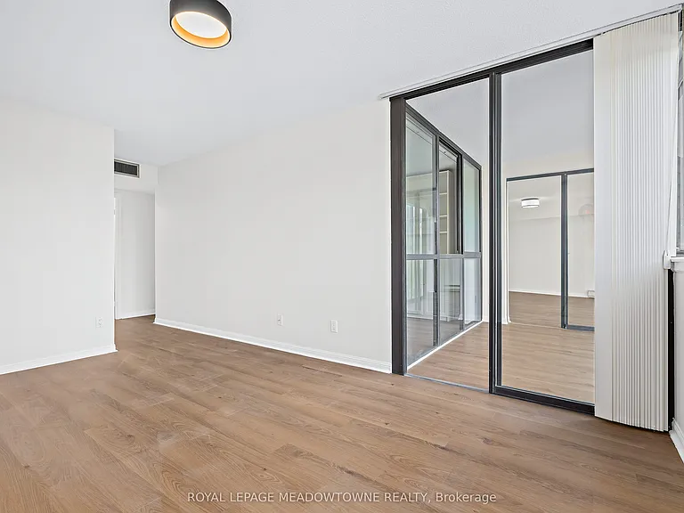 1230 Marlborough Ct #506 — Photo 18