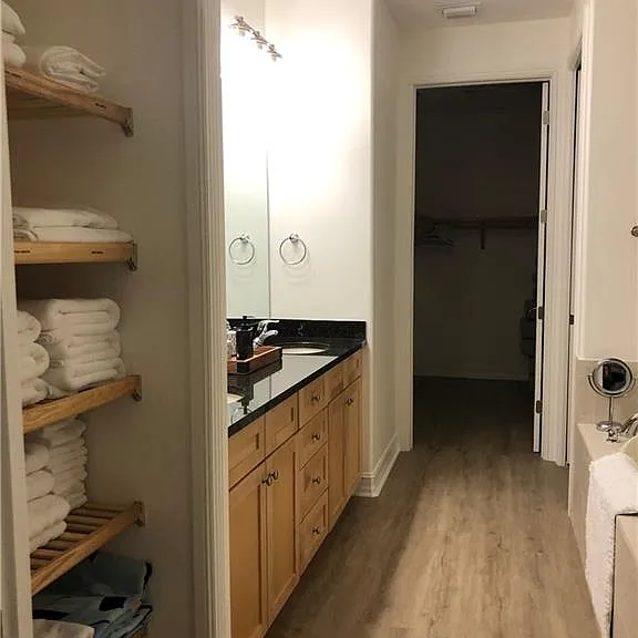 9126 Chula Vista St #12302 — Photo 3
