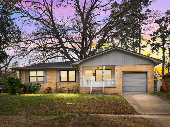 2335 Pleasant Dr, Tyler, TX 75701