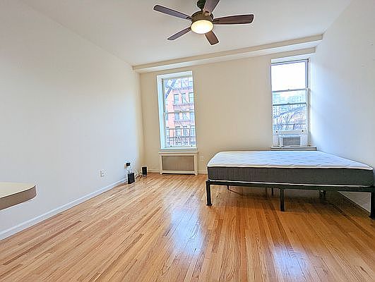 1st image of 60 W 75th St APT 3F