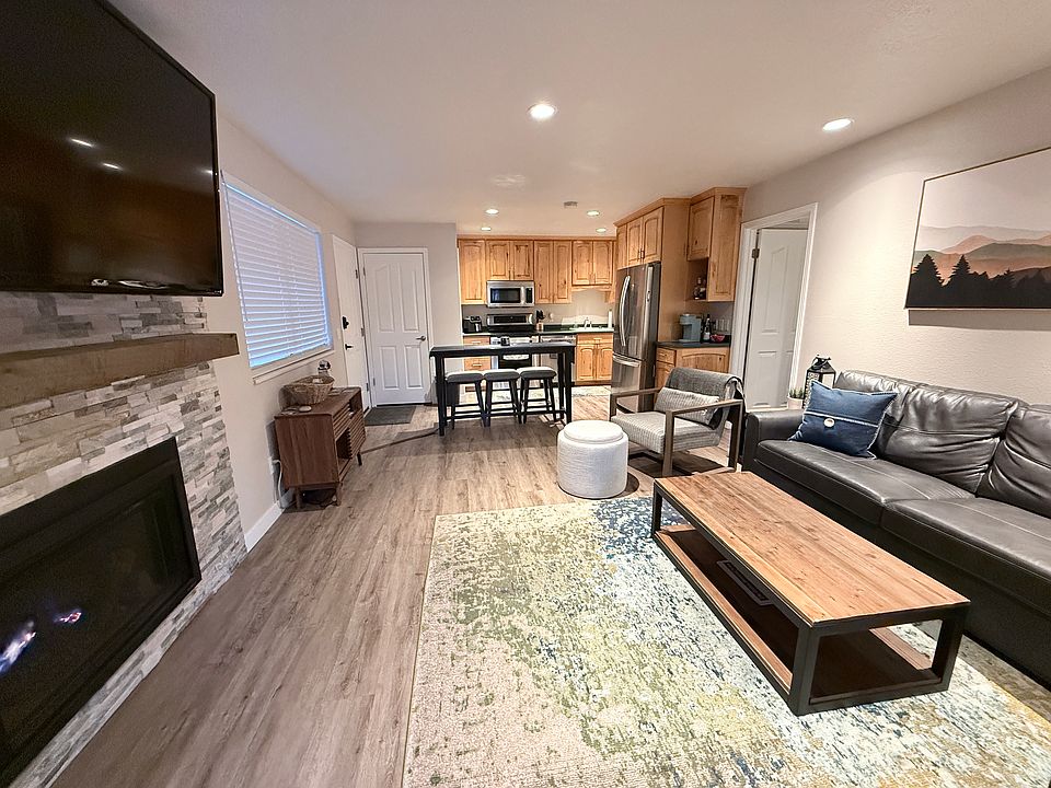 1st image of 2025 Canyons Resort Dr APT I2