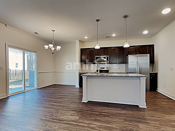 4th image of 312 Cartess Rd