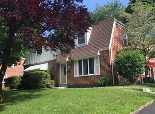 8626 Bloomfield Ave, Philadelphia, PA 19115