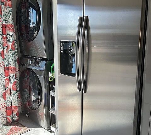 3rd image of 817 Sky Pine Way APT F