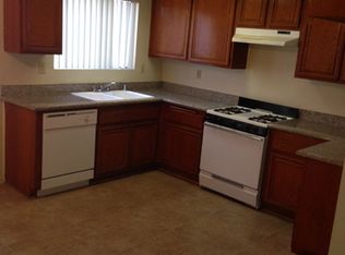 14531 Freeman Ave APT 10, Lawndale, CA 90260