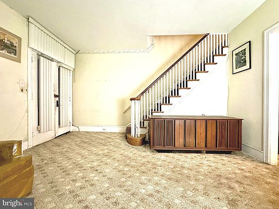 5th image of 6026 Haverford Ave